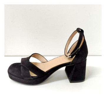 Wonders Zaida 23 marrón chocolate | Sandalia tacón cómoda