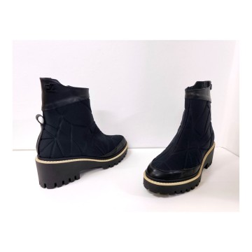 Botín Ezzio 55033 negro piel y licra | Cuña 6 cm