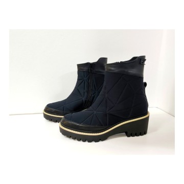 Botín Ezzio 55033 negro piel y licra | Cuña 6 cm