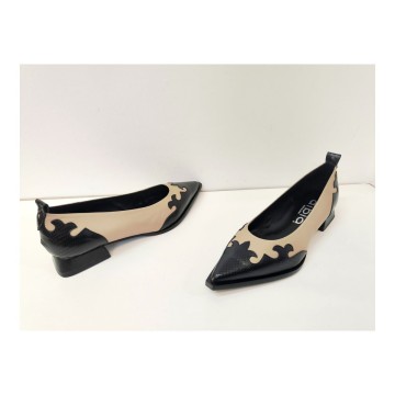 Dibia 55500 Zapato Piel Taupe y Negro Tacón 2 cm