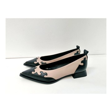Dibia 55500 Zapato Piel Taupe y Negro Tacón 2 cm