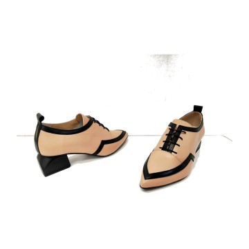 Zapato Dansi 7980B Beige y Negro de Piel | Mujer  Meta