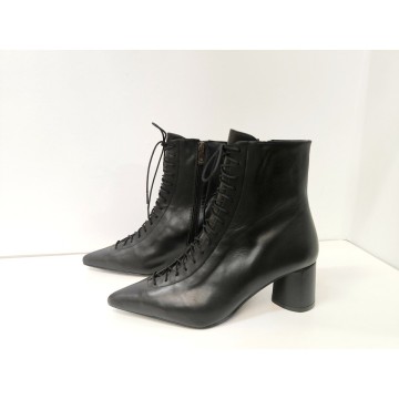 Botín Dansi 8101 Negro de Piel | Tacón 6 cm