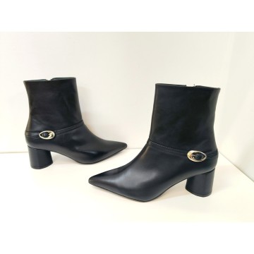 Botín Dansi 8125 Napa Negra con Hebilla | Tacón 6 cm