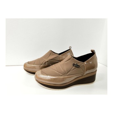 Dibia 55762-2 Zapato Taupe Piel y Licra Cuña 5 cm