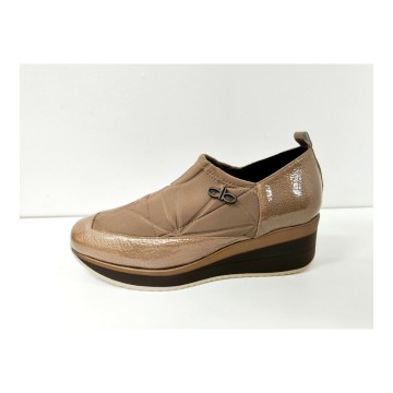 Dibia 55762-2 Zapato Taupe Piel y Licra Cuña 5 cm