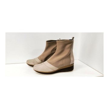 Dibia 13503 Botín Taupe Ante y Licra Cuña 5 cm