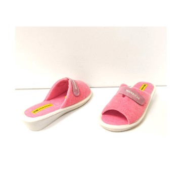 Zapatillas Nordikas 7307 coral con velcro | Comodidad total