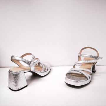 Sandalia Wonders Zaida 21 G-6821 plata piel metalizada mujer